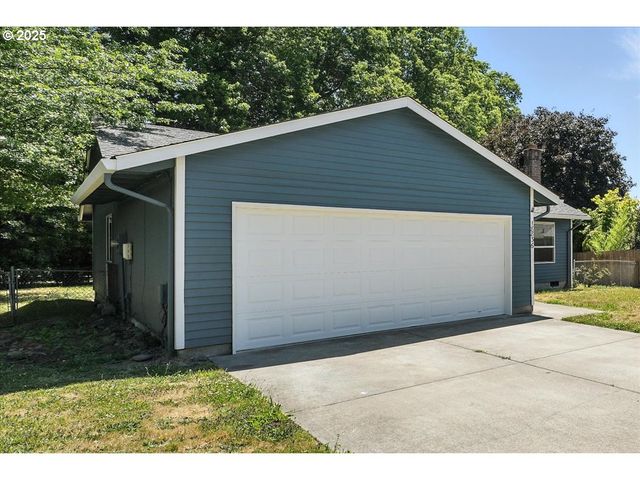 18836 Sw Butternut St, Beaverton, OR 97078