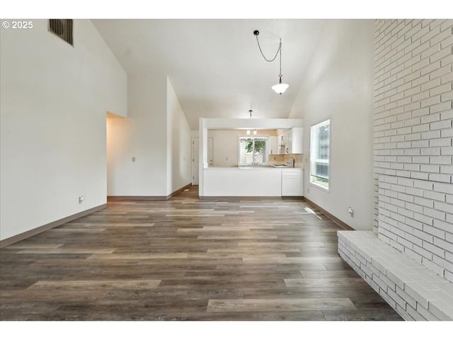 18836 Sw Butternut St, Beaverton, OR 97078