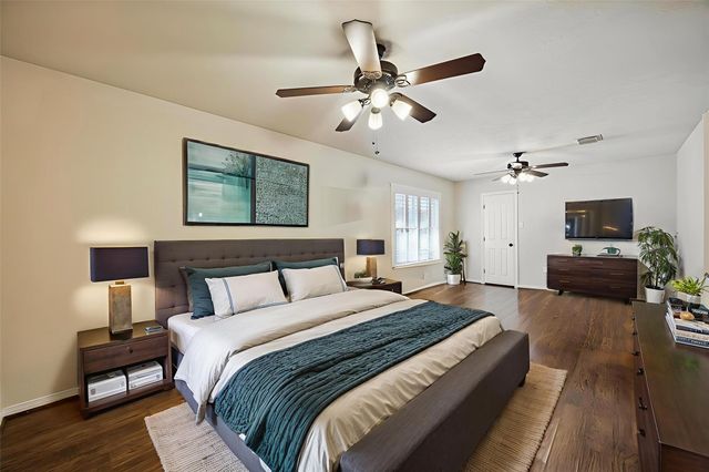 404 Primrose Lane, League City, TX 77573