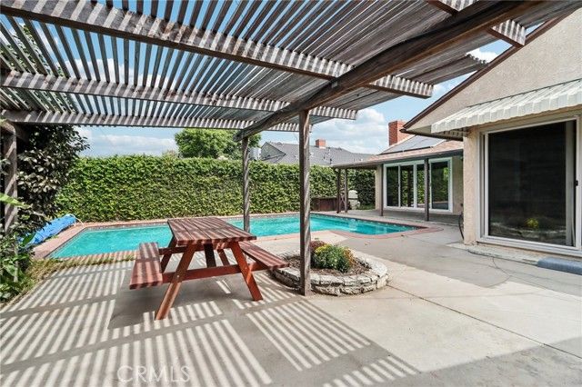 3361 N Bellflower, Long Beach, CA 90808