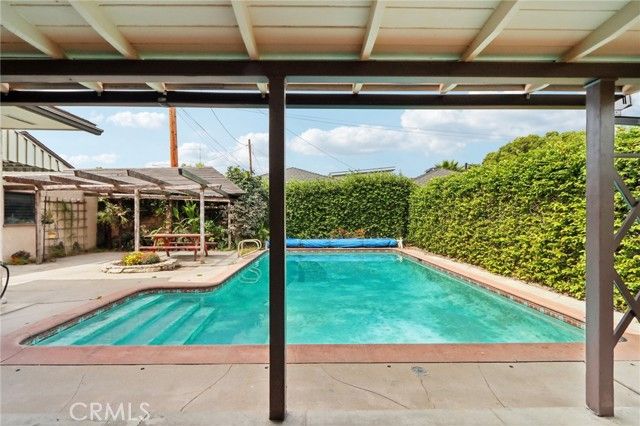 3361 N Bellflower, Long Beach, CA 90808