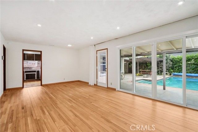 3361 N Bellflower, Long Beach, CA 90808