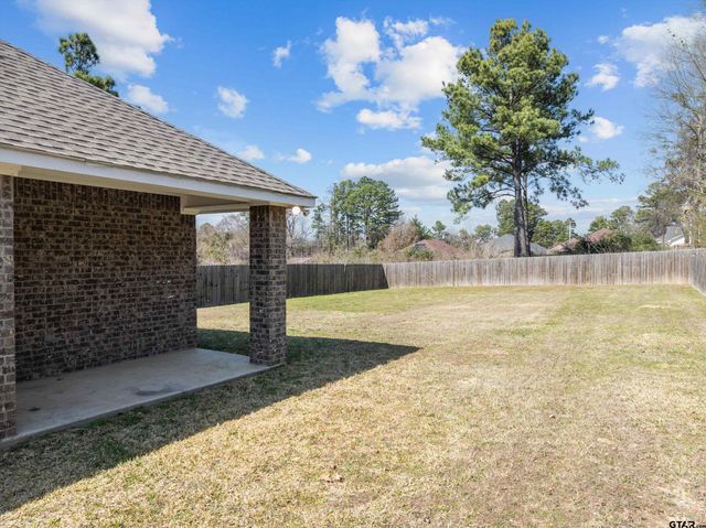 2535 Franchel St, Tyler, TX 75701