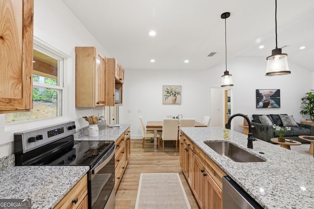 5442 Lake Rabun Road, Lakemont, GA 30552