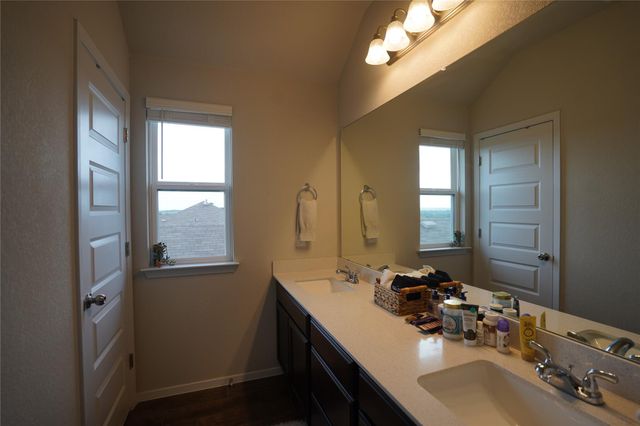 11725 Lago De Garda DR, Austin, TX 78747