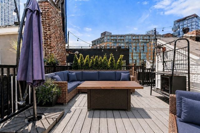 82 Endicott Street 3, Boston, MA 02113