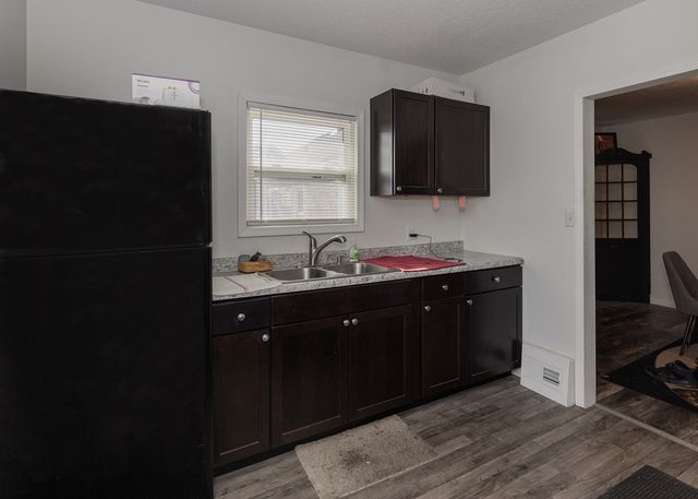 1717 6th Street, Rock Island, IL 61201