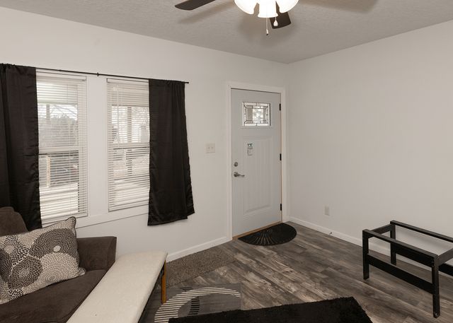 1717 6th Street, Rock Island, IL 61201