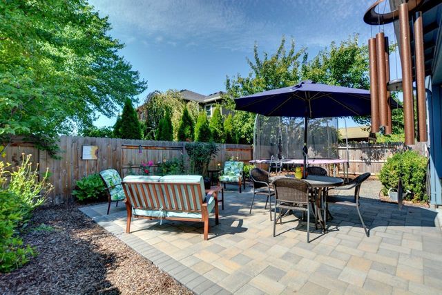 739 Spring Valley Drive, Medford, OR 97501