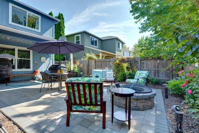 739 Spring Valley Drive, Medford, OR 97501