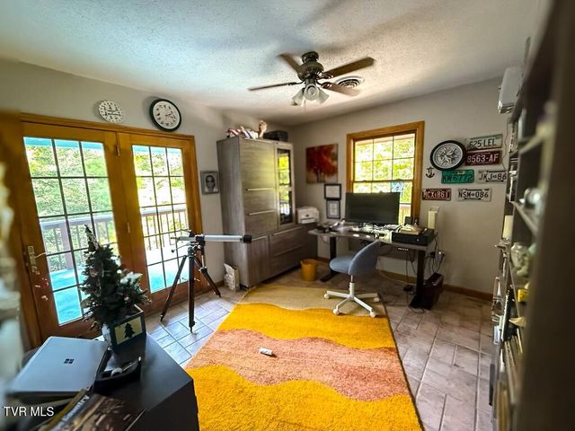 568 Possum Creek Road, Bluff City, TN 37618