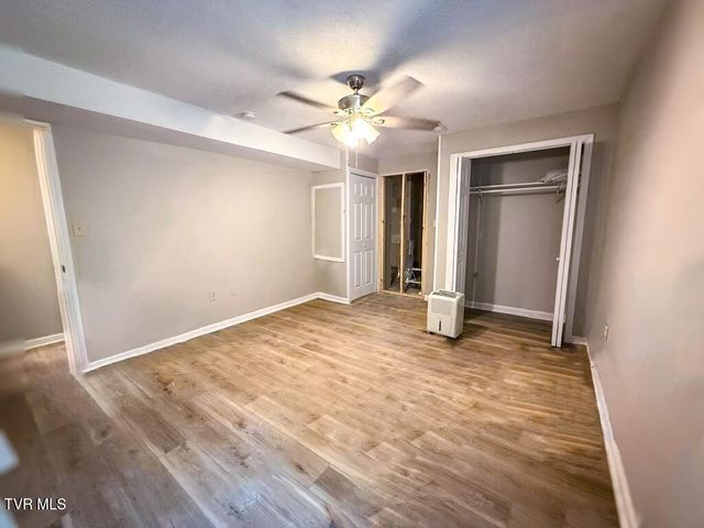 568 Possum Creek Road, Bluff City, TN 37618