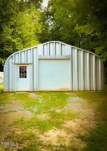 568 Possum Creek Road, Bluff City, TN 37618
