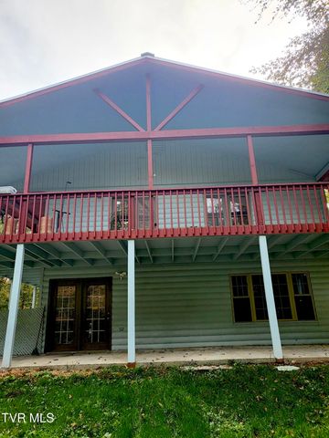 568 Possum Creek Road, Bluff City, TN 37618