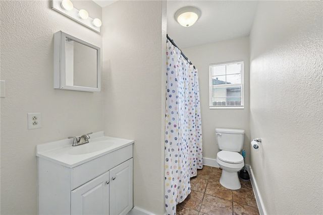 629 W Yoakum Ave, Aransas Pass, TX 78336