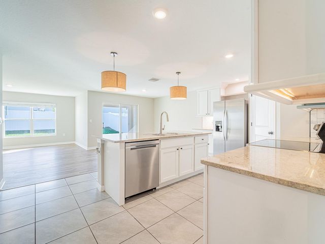13748 WINEBERRY DRIVE, Dade City, FL 33525