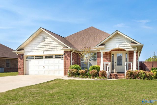 25382 Caldera Drive, Athens, AL 35613