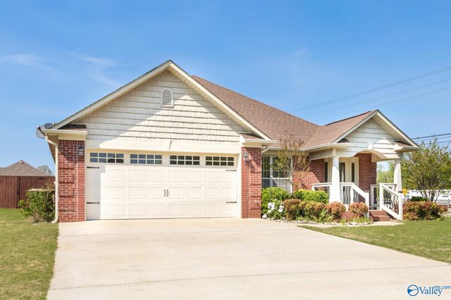 25382 Caldera Drive, Athens, AL 35613