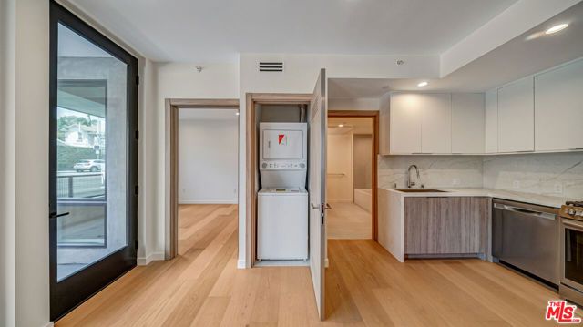 1257 N Detroit Street 102, West Hollywood, CA 90046