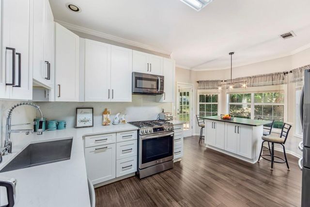 165 Roberts Road, Suwanee, GA 30024