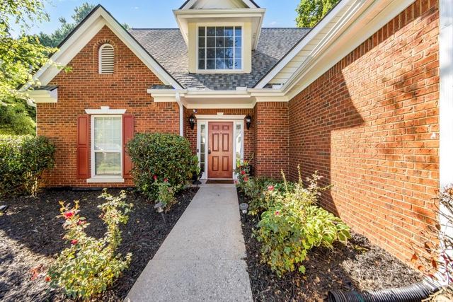 165 Roberts Road, Suwanee, GA 30024