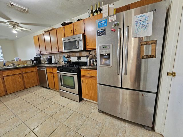 13615 Repa Lane, Houston, TX 77014