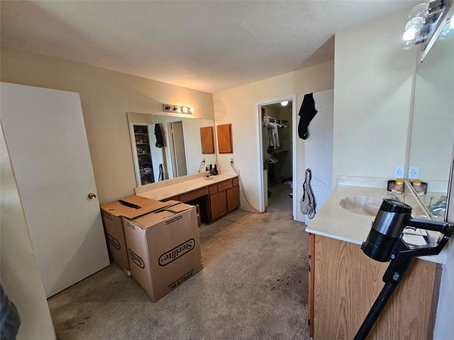 13615 Repa Lane, Houston, TX 77014