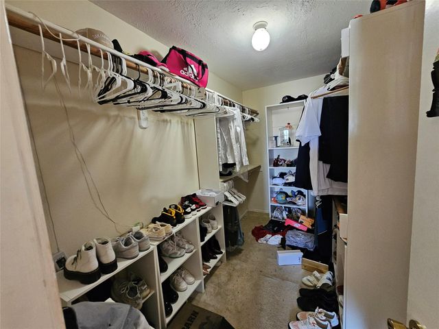 13615 Repa Lane, Houston, TX 77014