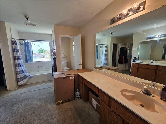 13615 Repa Lane, Houston, TX 77014