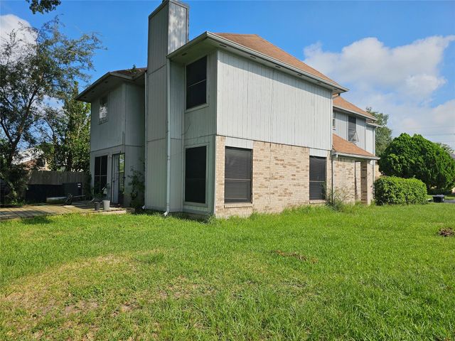 13615 Repa Lane, Houston, TX 77014