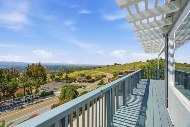 3845 Suncrest Avenue, San Jose, CA 95132