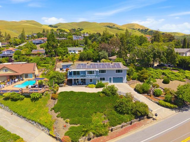 3845 Suncrest Avenue, San Jose, CA 95132
