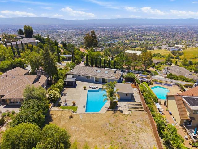 3845 Suncrest Avenue, San Jose, CA 95132