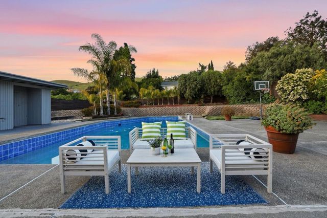 3845 Suncrest Avenue, San Jose, CA 95132
