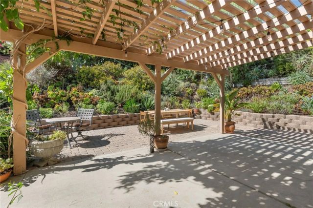 1423 Calle Fidelidad, Thousand Oaks, CA 91360
