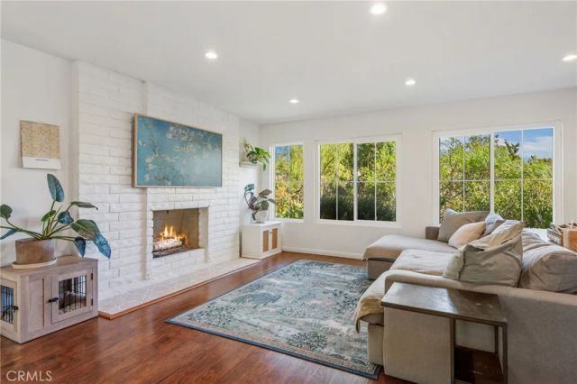 1423 Calle Fidelidad, Thousand Oaks, CA 91360