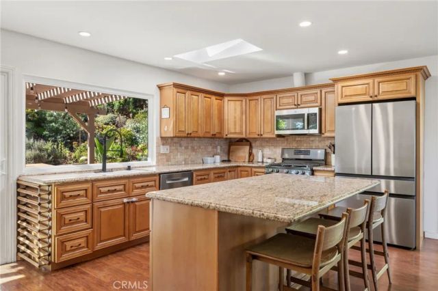 1423 Calle Fidelidad, Thousand Oaks, CA 91360
