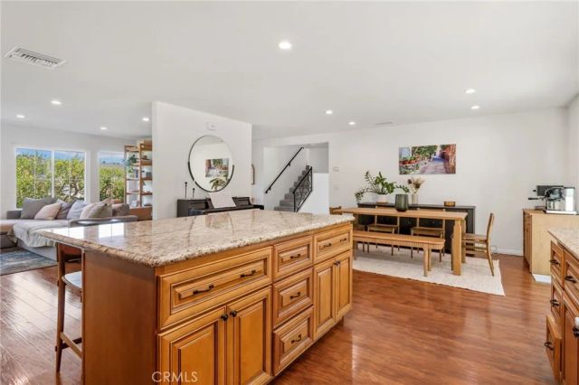 1423 Calle Fidelidad, Thousand Oaks, CA 91360