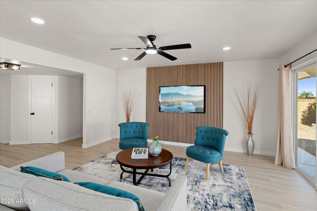 20627 N 123RD Drive, Sun City West, AZ 85375