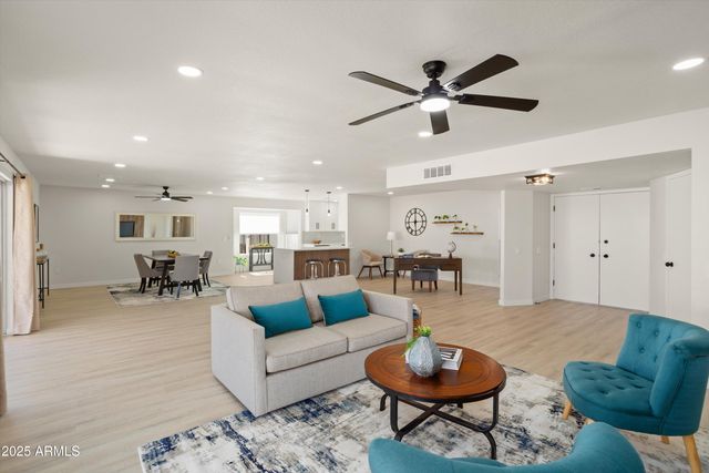 20627 N 123RD Drive, Sun City West, AZ 85375