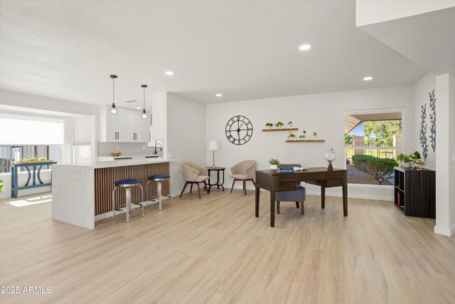 20627 N 123RD Drive, Sun City West, AZ 85375