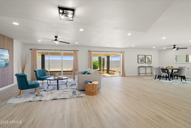 20627 N 123RD Drive, Sun City West, AZ 85375