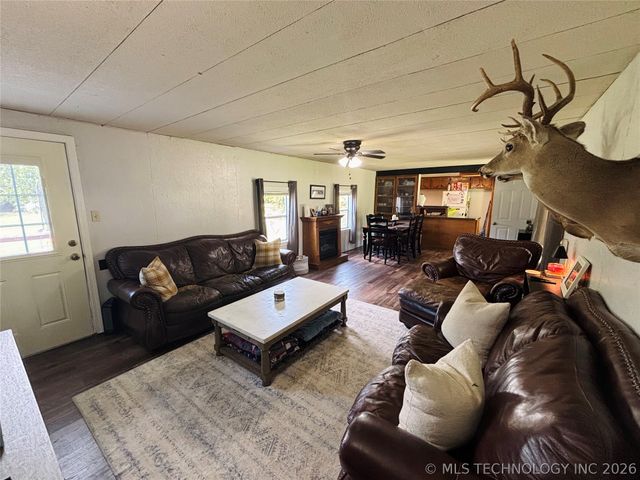 302 SW 2nd Street, Kingston, OK 73439