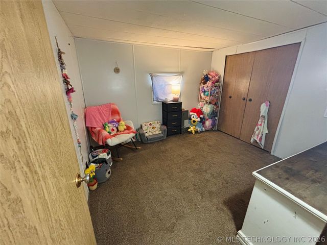 302 SW 2nd Street, Kingston, OK 73439