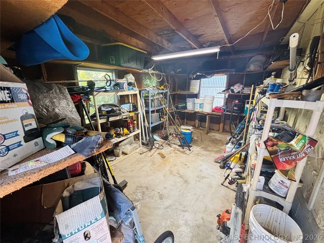 302 SW 2nd Street, Kingston, OK 73439