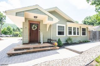6 Ford Dr, Jefferson Twp., NJ 07438