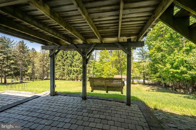 2280 TONTO DR, Auburn, PA 17922
