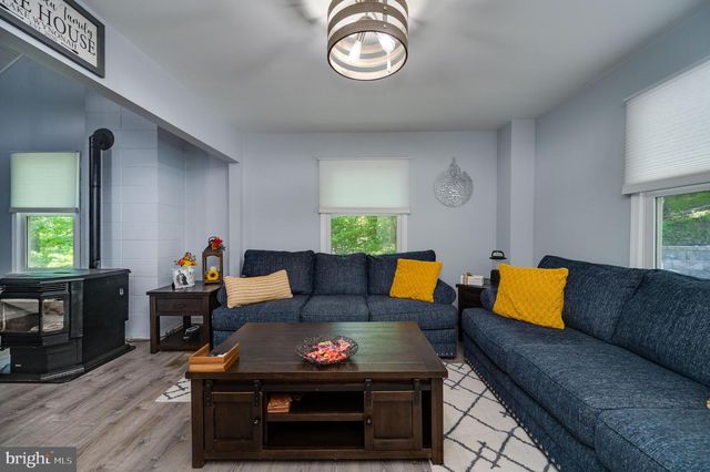 2280 TONTO DR, Auburn, PA 17922