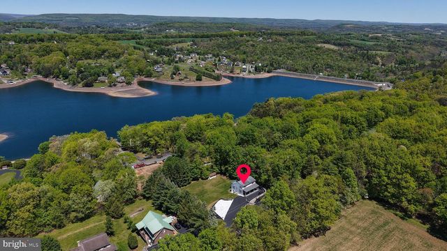 2280 TONTO DR, Auburn, PA 17922