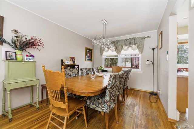 30 Middle Drive, Huntington, NY 11743